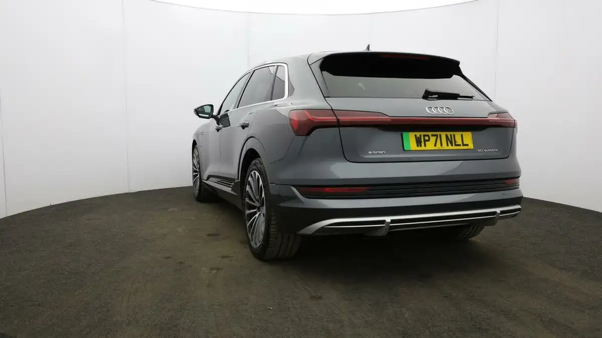 2021-audi-e-tron-50e-s-line-station-wagon-big-26