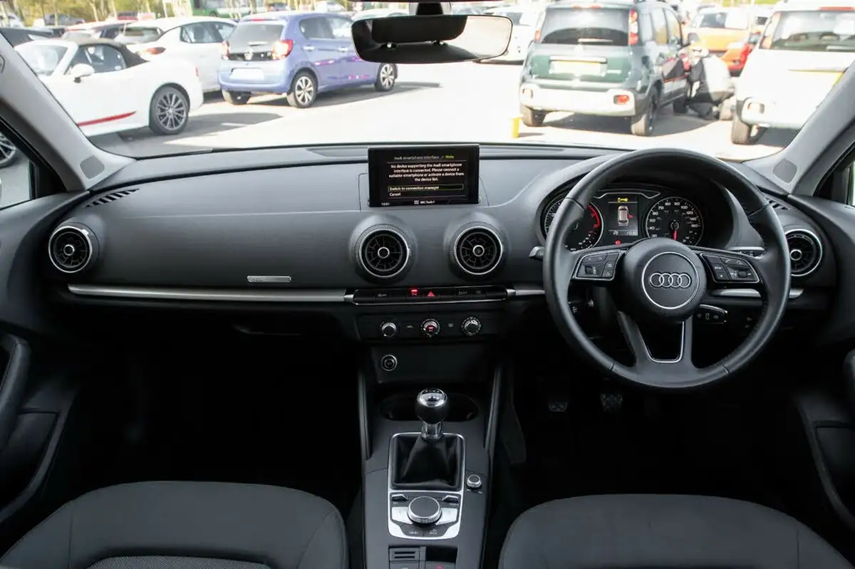 2017-audi-a3-10-tfsi-se-sportback-5d-big-3