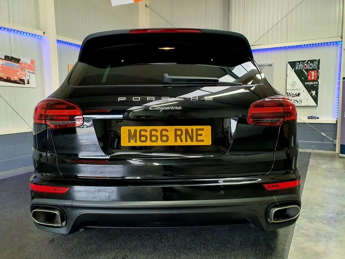 2017-porsche-cayenne-30td-diesel-platinum-edition-big-7