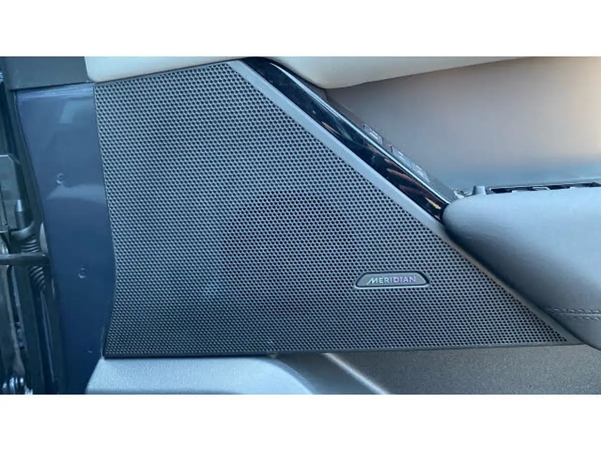 2023-land-rover-range-rover-velar-20-d200-dynamic-se-big-29