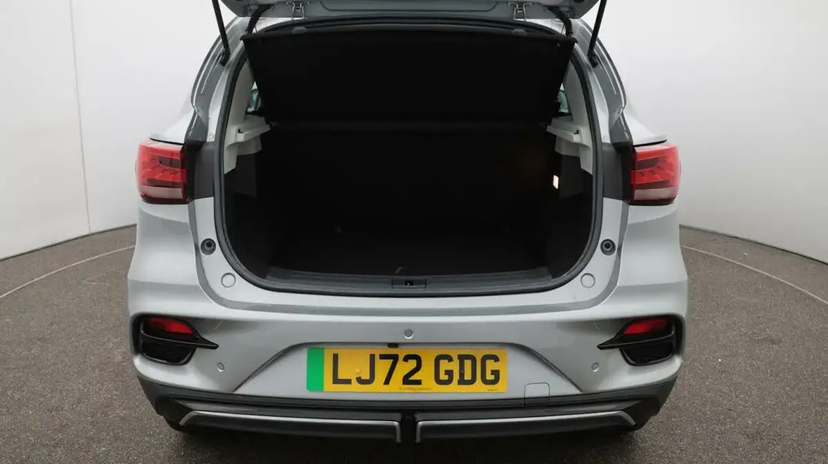2023-mg-zs-suv-e-trophy-connect-ev-176ps-big-17