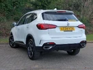 2024-mg-hs-15t-gdi-se-162ps-1490cc-small-1