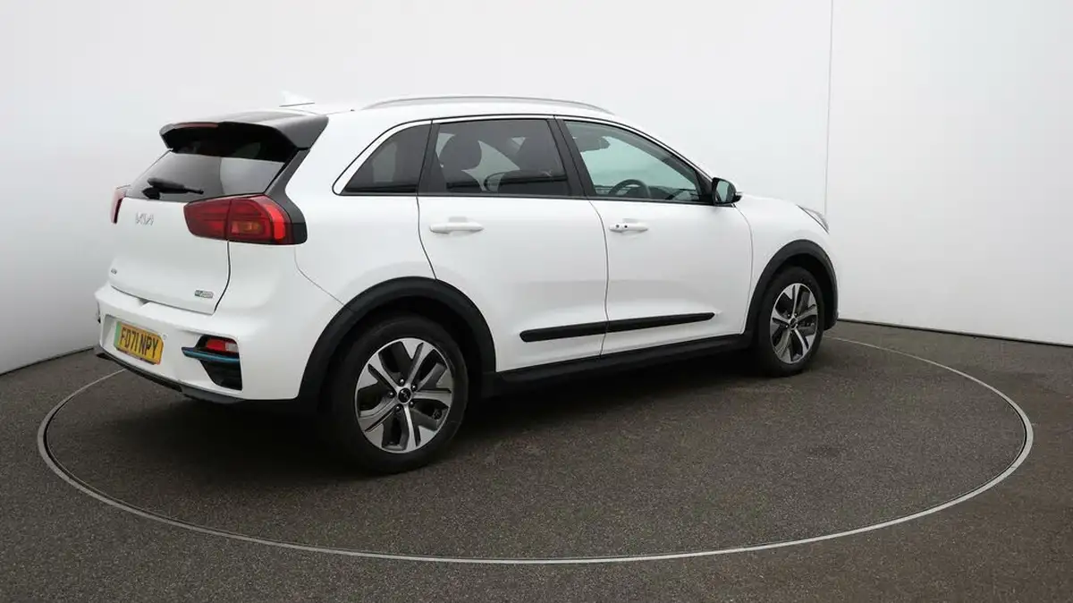2022-kia-e-niro-ev-2-64-big-46