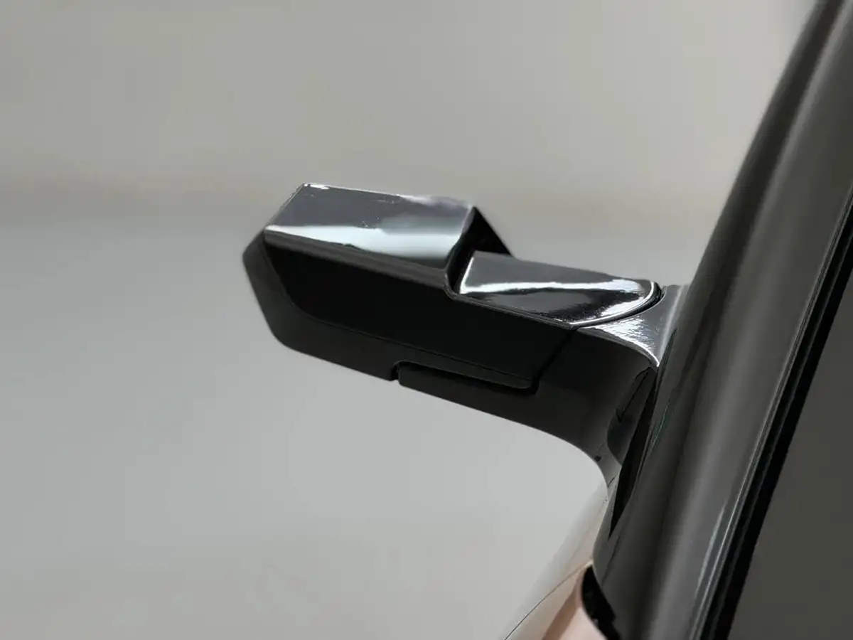 2024-genesis-gv60-e-sport-plus-big-31