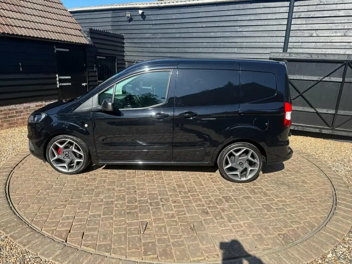 2023-ford-transit-courier-15tdci-sport-big-20
