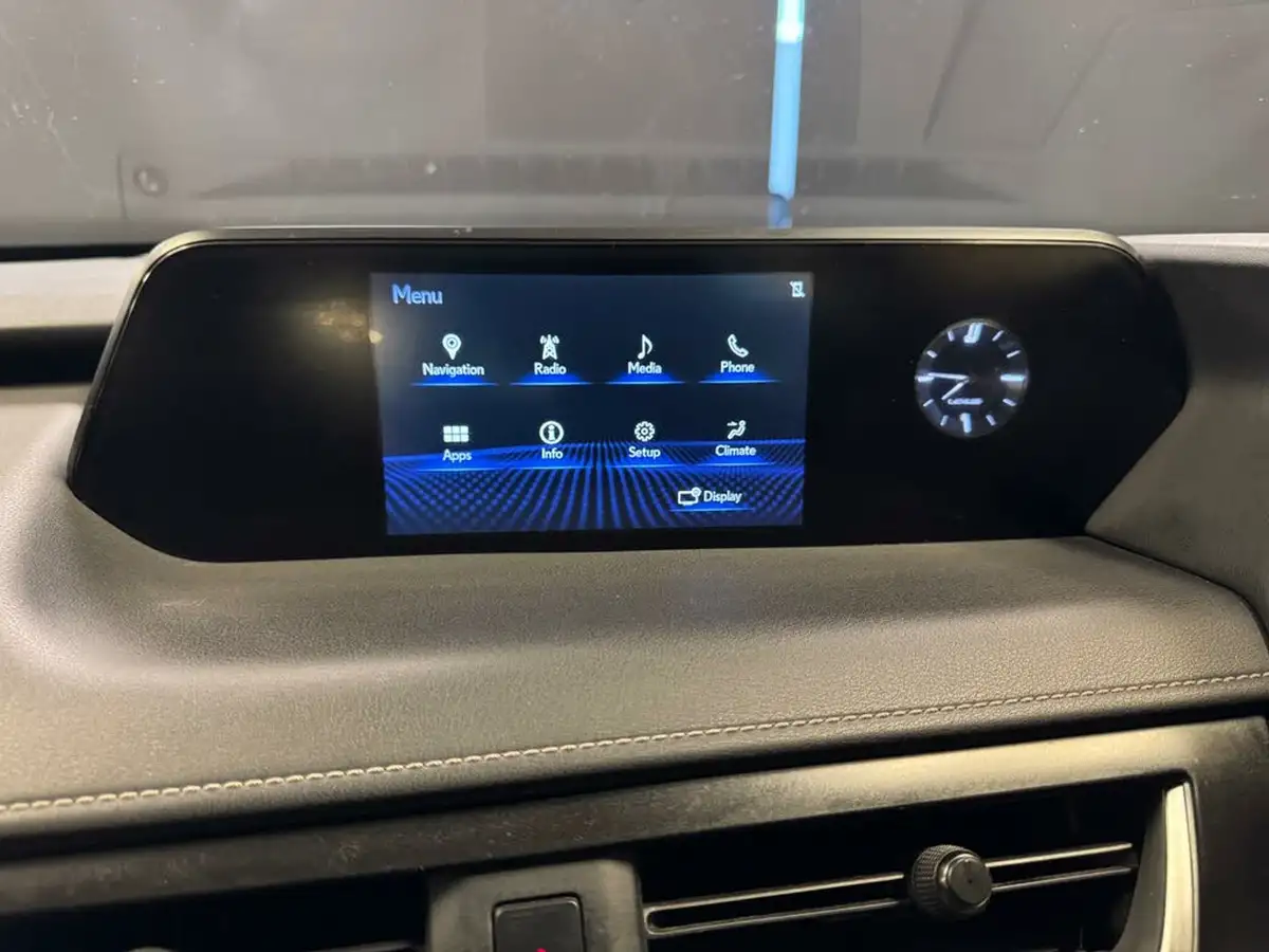 2019-lexus-ux-250h-20-ux-premium-pack-with-navigation-big-15