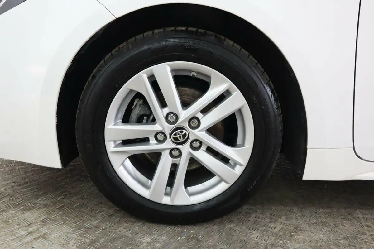 2021-toyota-corolla-18-vvt-i-icon-spare-wheel-hatchback-5d-big-26