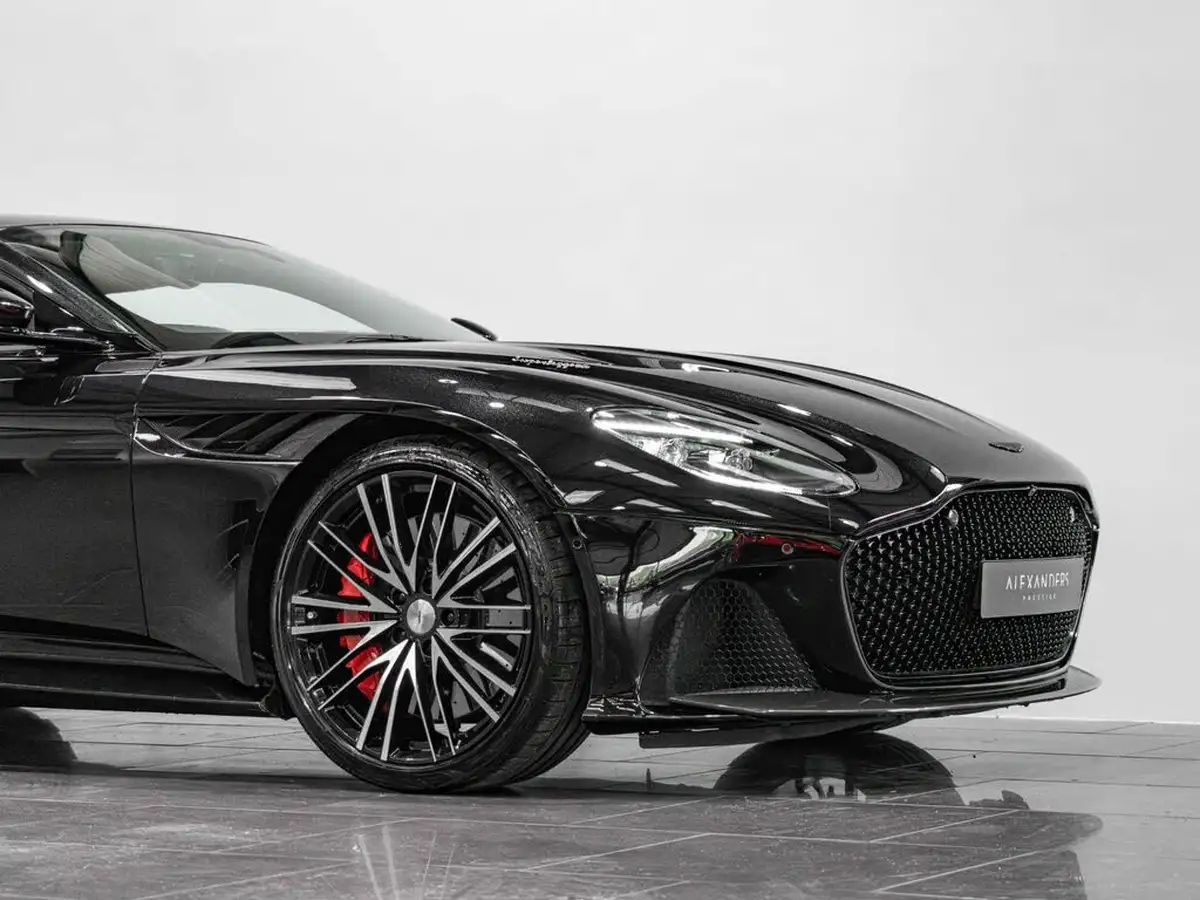 2020-aston-martin-dbs-52-v12-superleggera-big-25