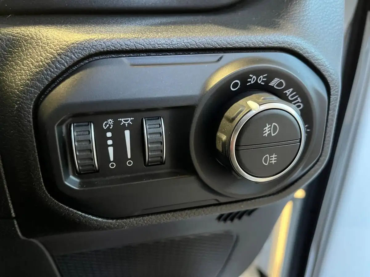 2021-jeep-wrangler-20-gme-night-eagle-big-28