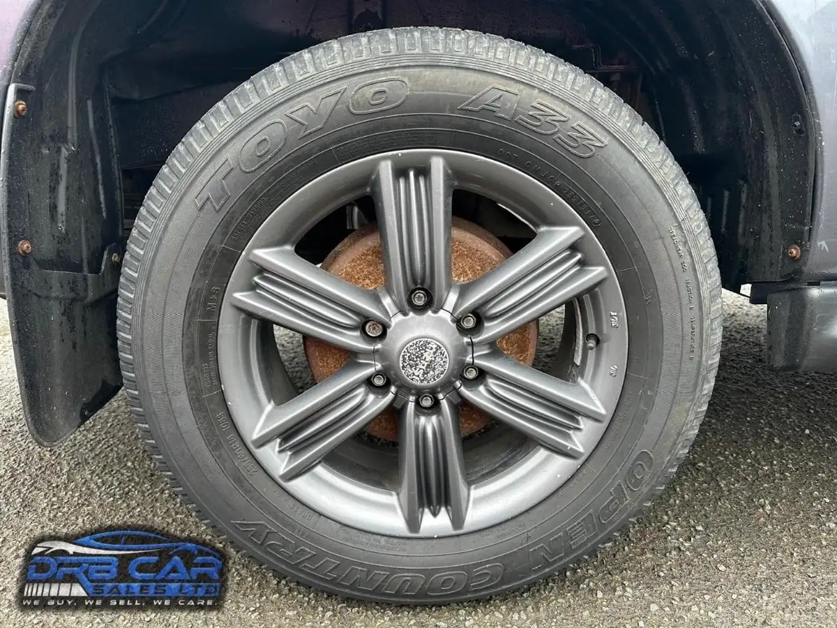 2019-isuzu-d-max-19td-blade-auto-big-10