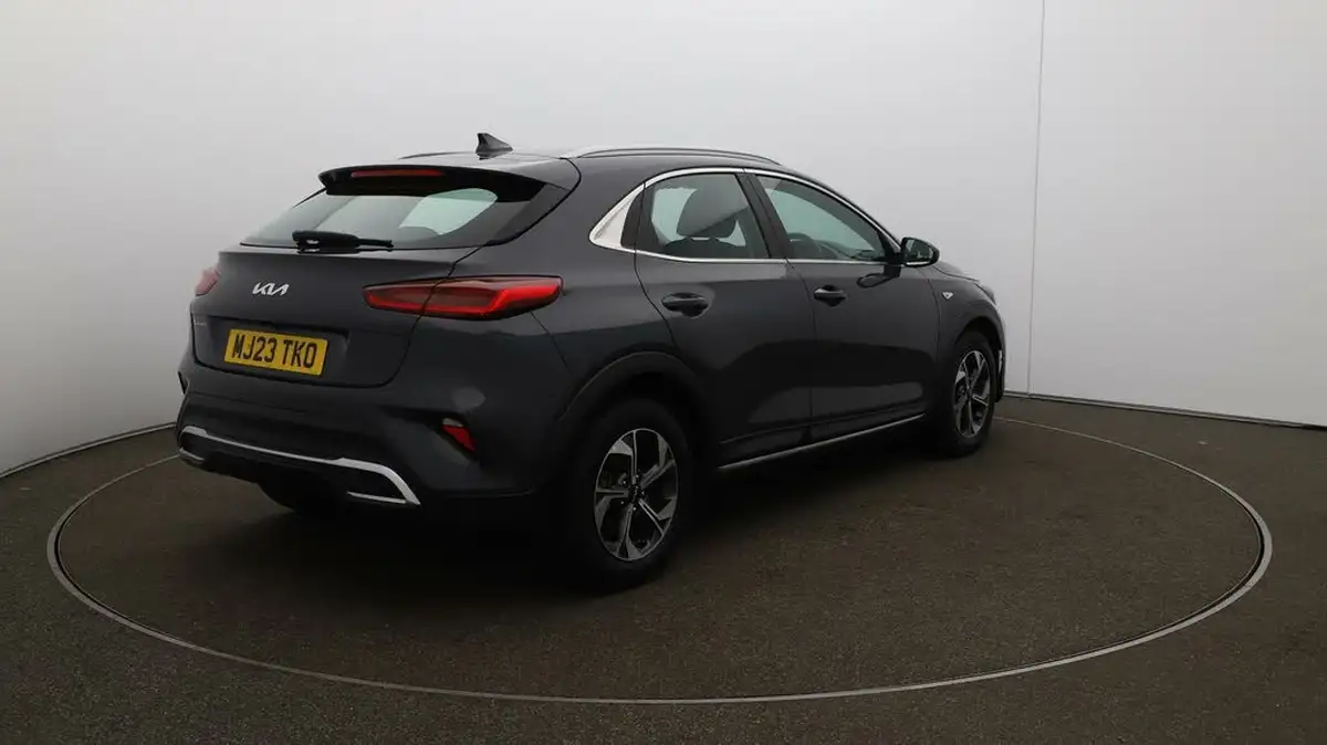 2023-kia-xceed-15-t-gdi-2-158bhp-big-7