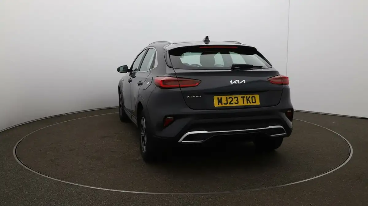 2023-kia-xceed-15-t-gdi-2-158bhp-big-52