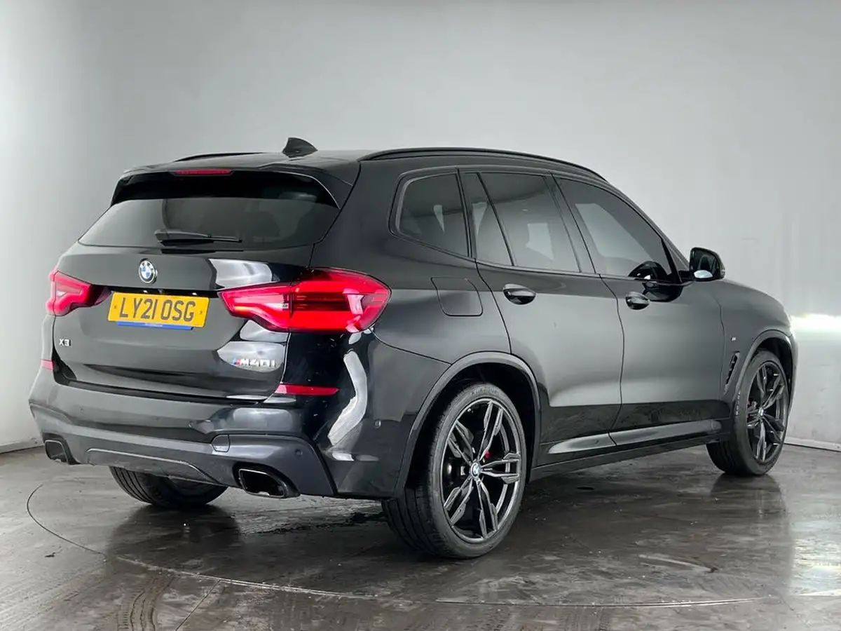 2021-bmw-x3-30-m40i-big-3