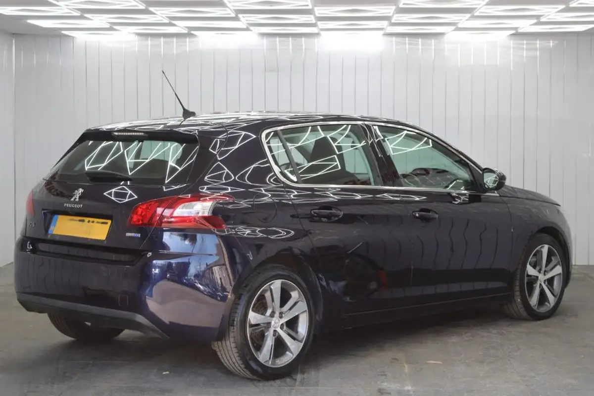 2015-peugeot-308-sw-20-bluehdi-allure-big-5
