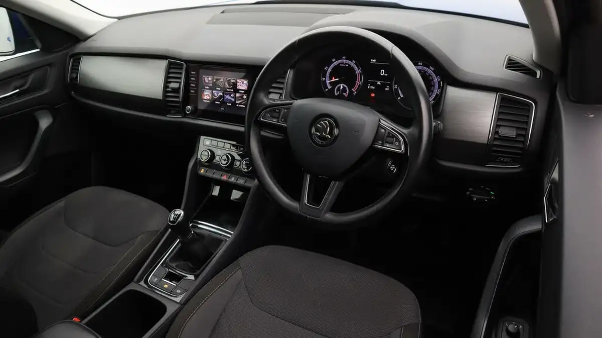 2020-skoda-kodiaq-15-tsi-se-5-big-8