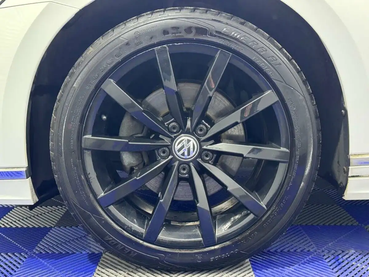 2017-volkswagen-passat-20tdi-r-line-190ps-ss-saloon-4d-big-37