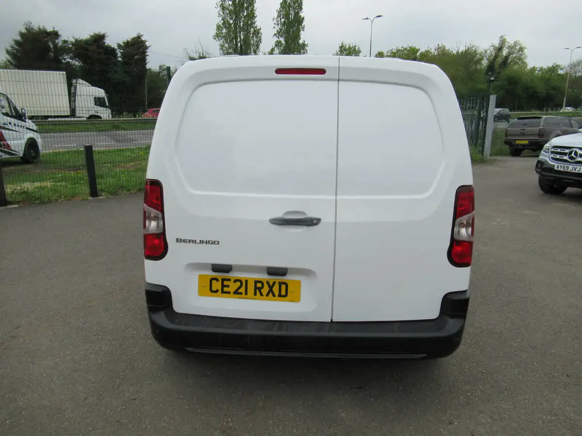 2021-citroen-berlingo-15bluehdi-650-enterprise-ss-big-9