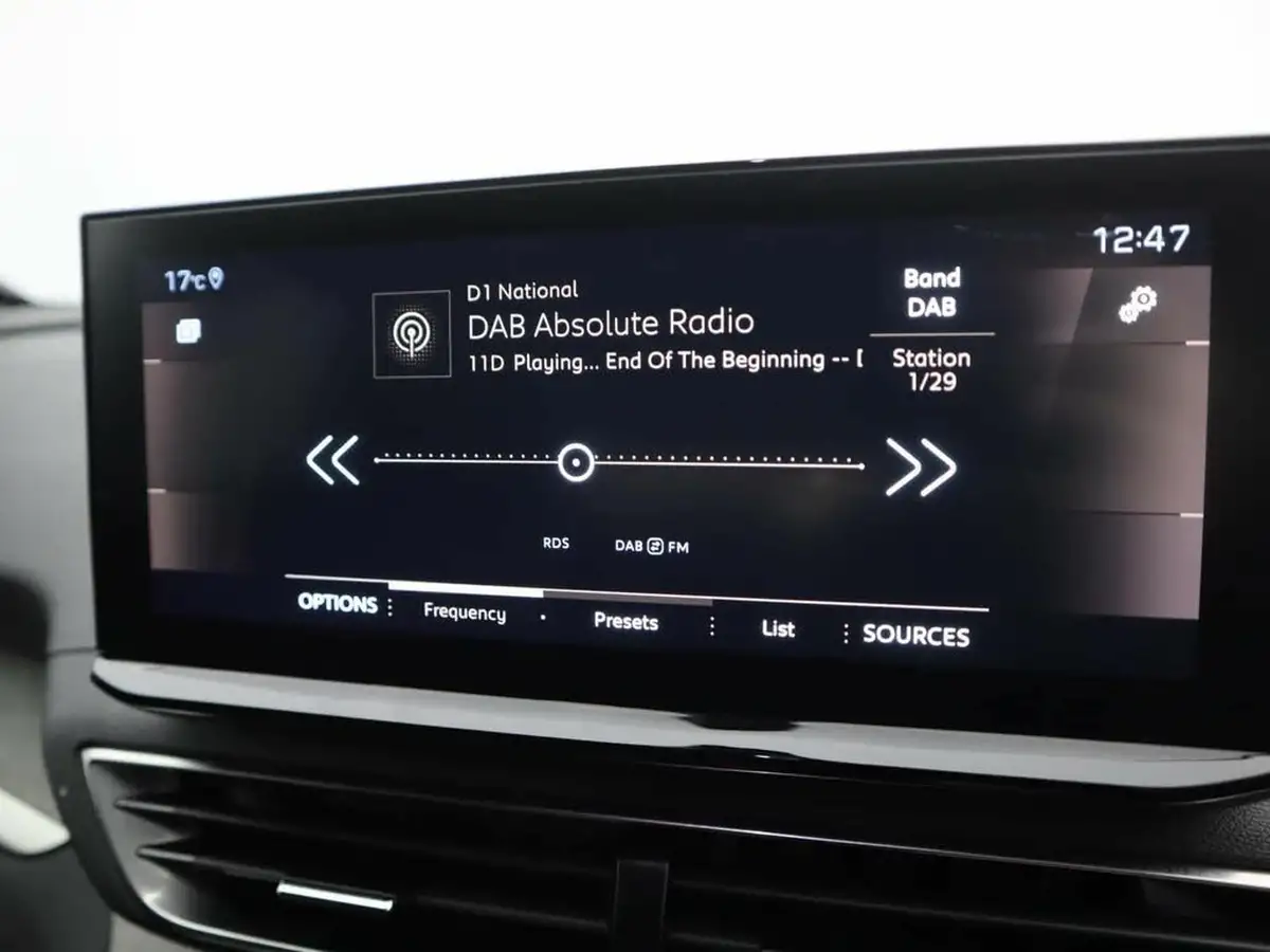 2024-peugeot-5008-suv-15-bluehdi-gt-130ps-big-12