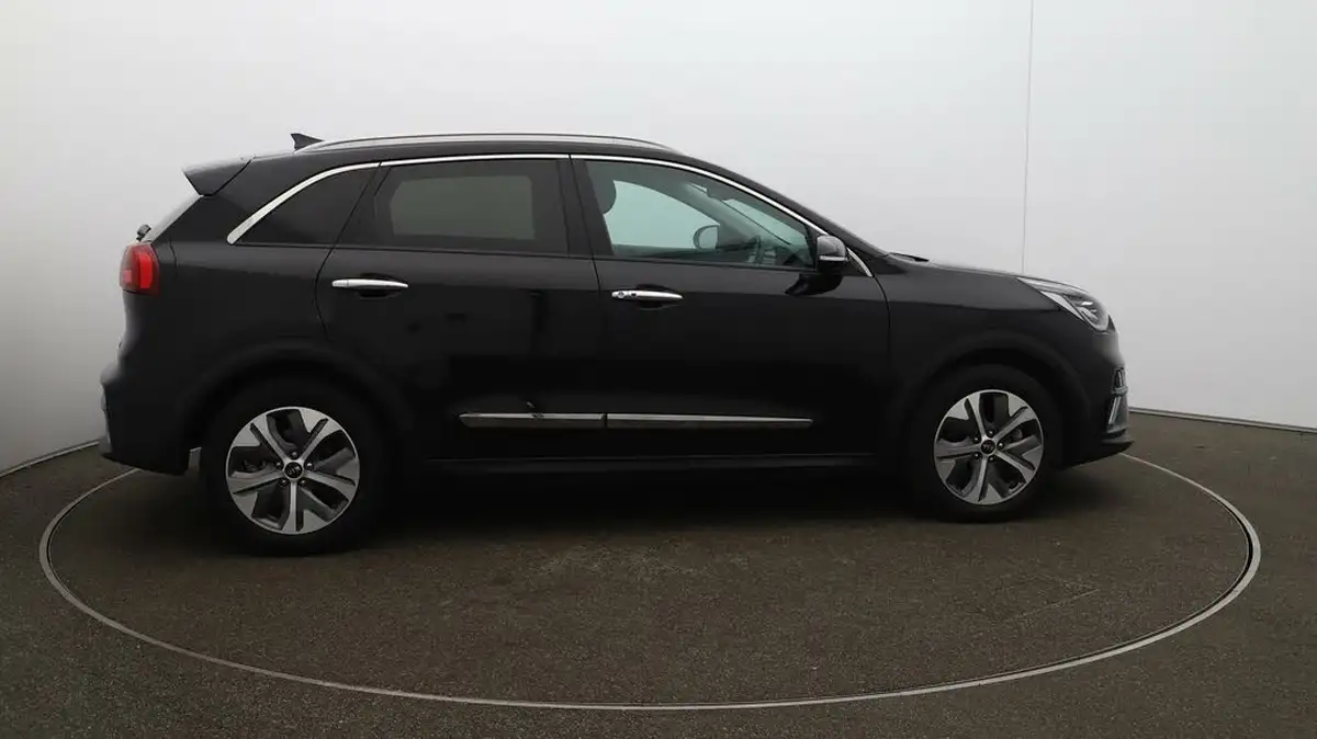 2021-kia-e-niro-ev-4-big-8