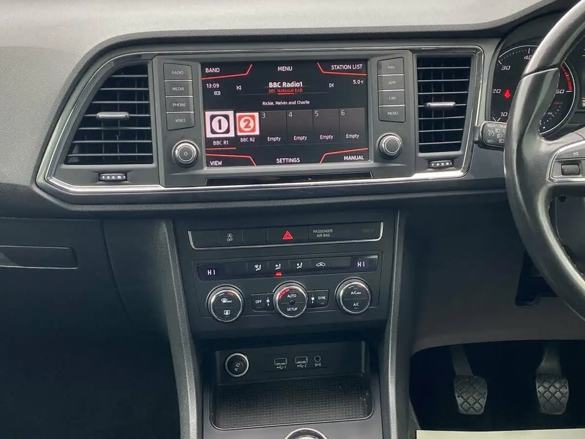 2018-seat-ateca-16tdi-se-technology-ecomotive-big-32