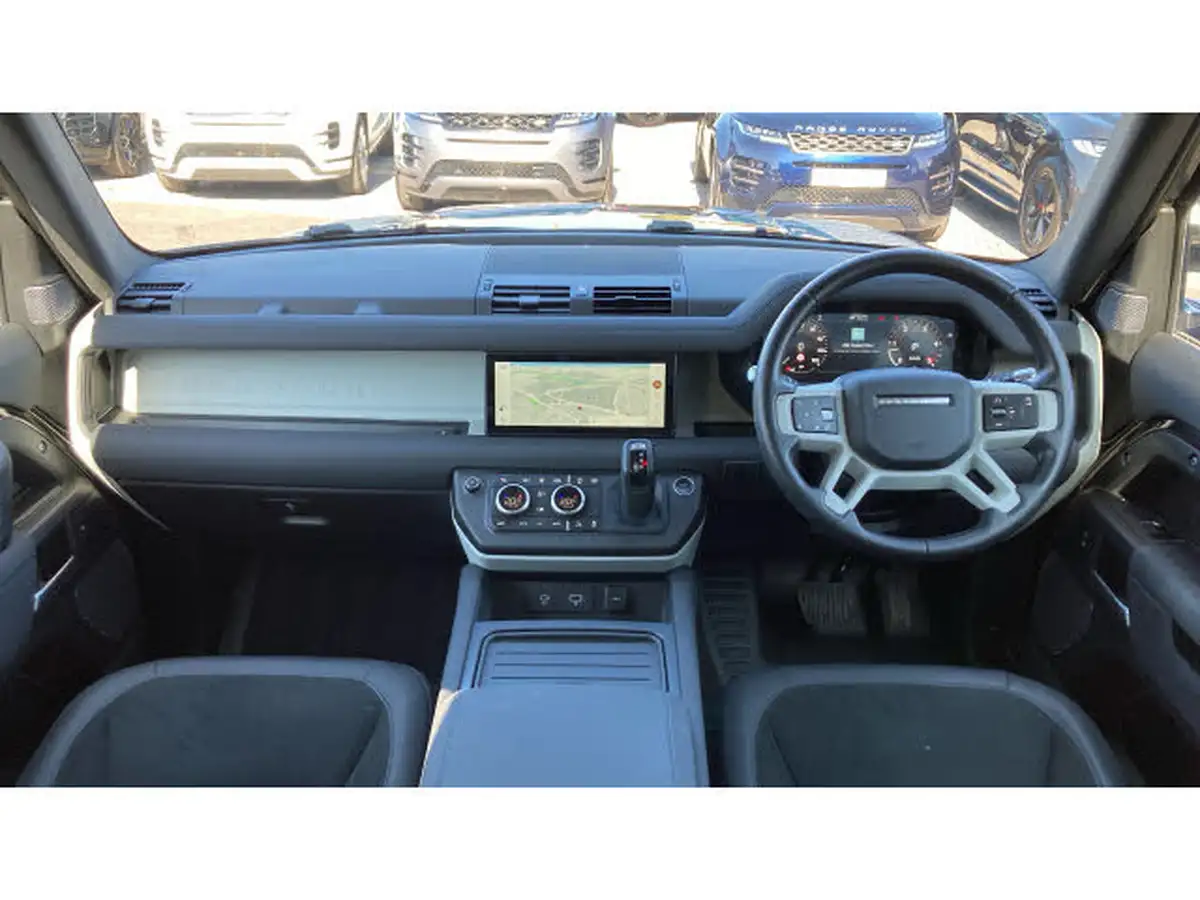 2021-land-rover-90-defender-30-d250-s-big-8
