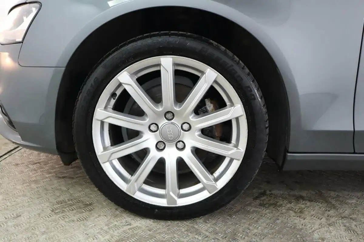 2014-audi-a4-20td-se-technik-177ps-big-13