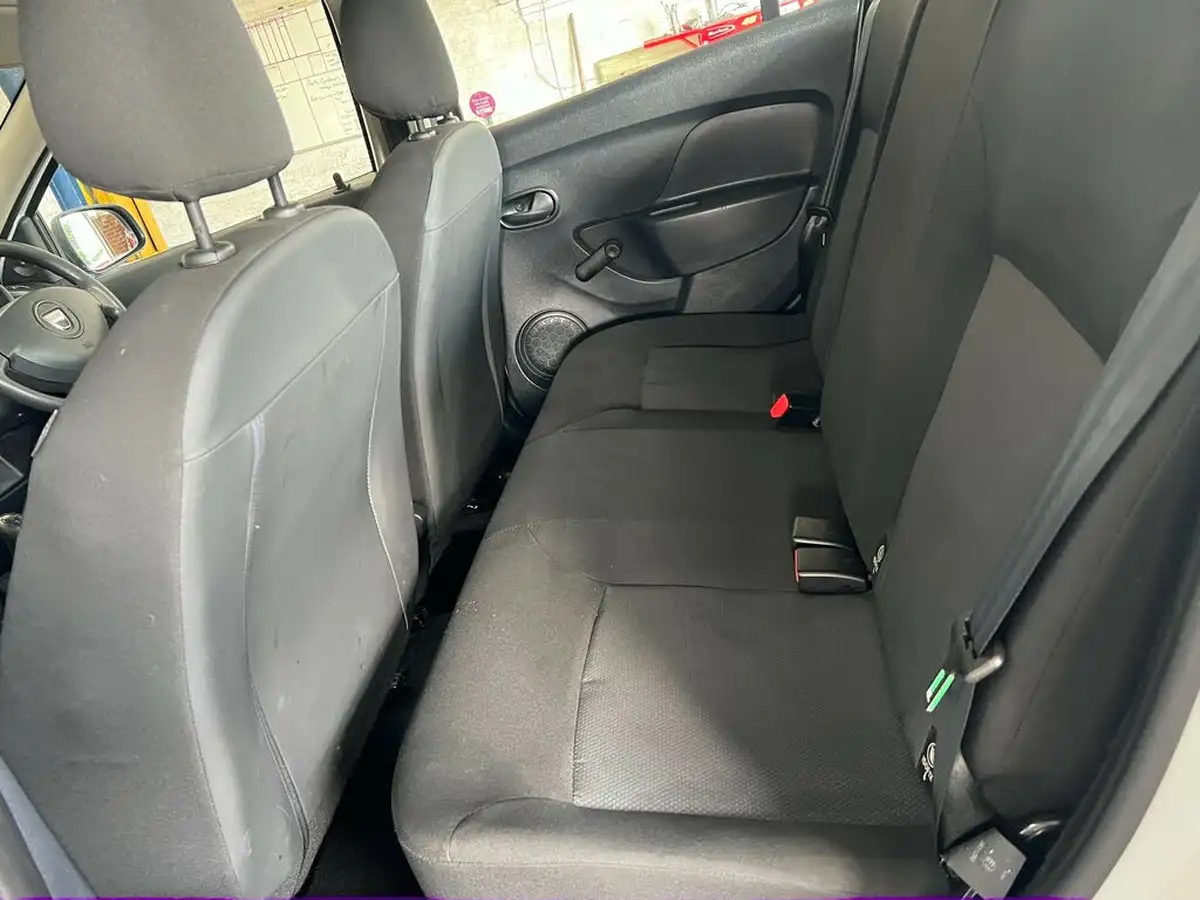 2016-dacia-sandero-12-access-big-15
