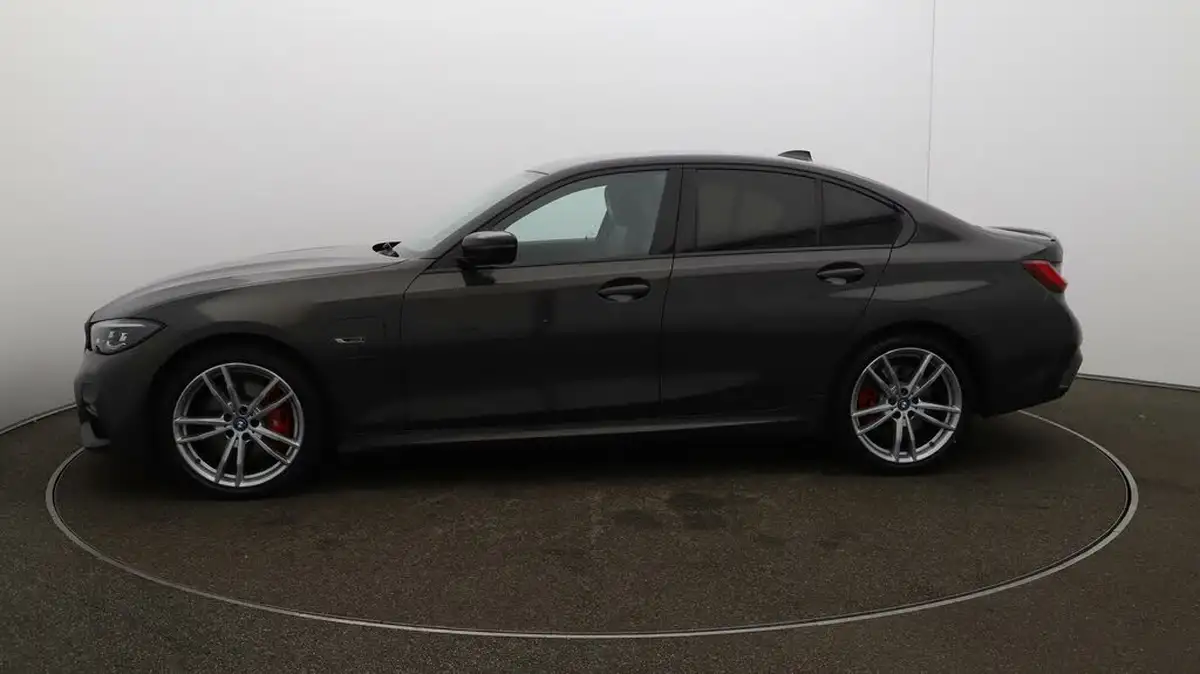 2022-bmw-3-series-20-330e-m-sport-pro-edition-saloon-4d-big-4