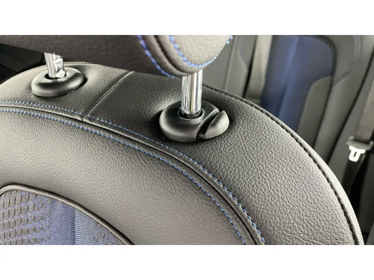 2024-bmw-2-series-15-218i-m-sport-coupe-4d-dct-big-28