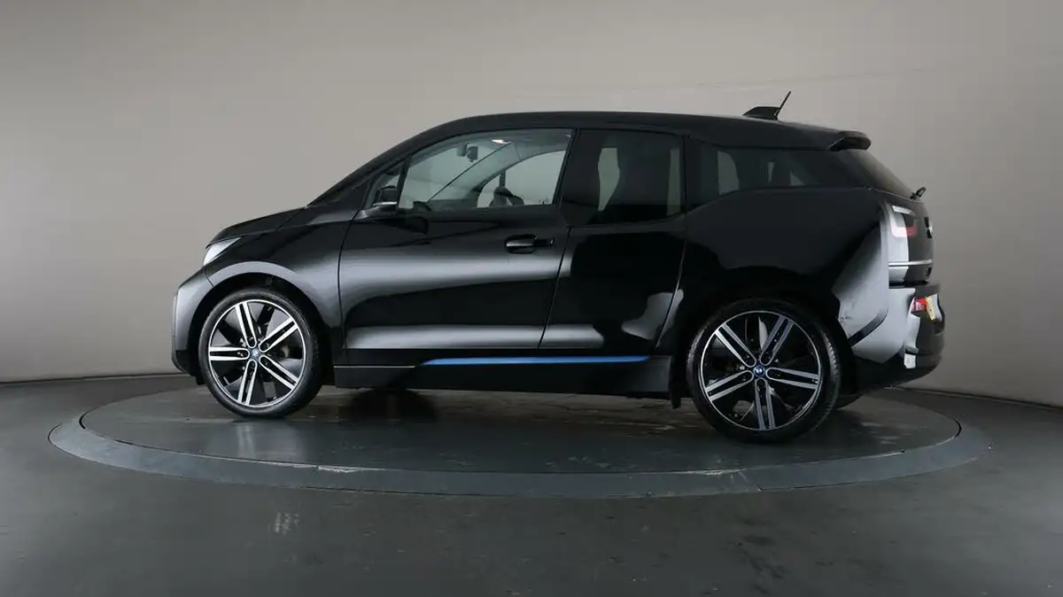2022-bmw-i3-e-120-ah-big-69