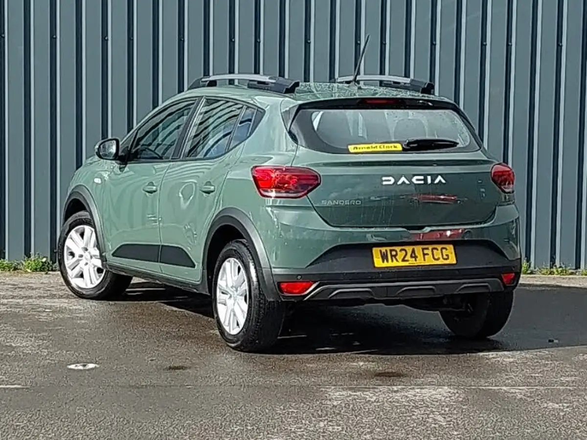 2024-dacia-sandero-stepway-10-tce-expression-90bhp-big-1