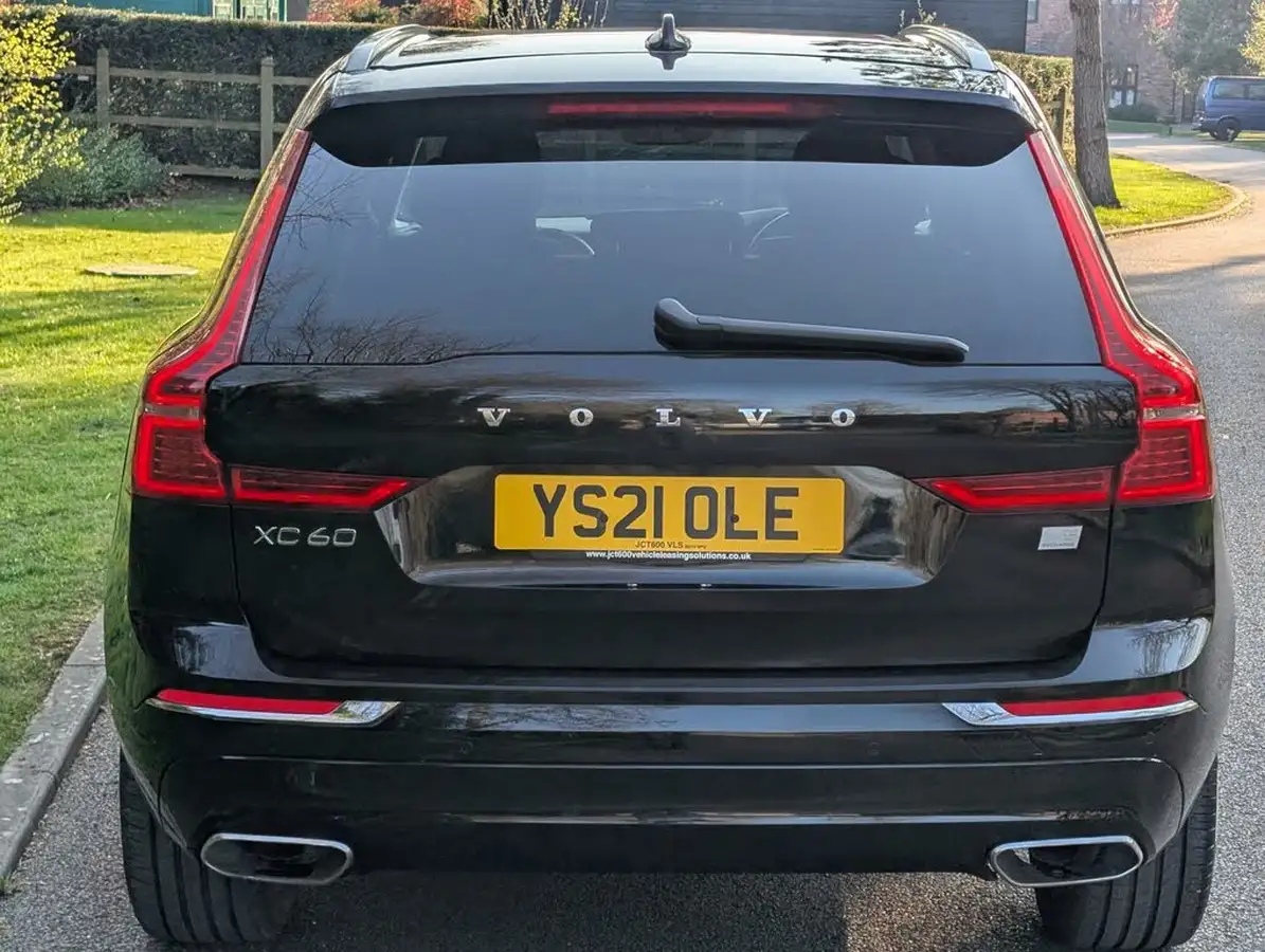 2021-volvo-xc60-20-t8-inscription-pro-390bhp-big-5
