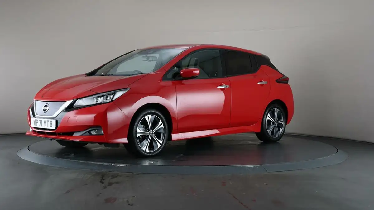 2022-nissan-leaf-e-tekna-big-3