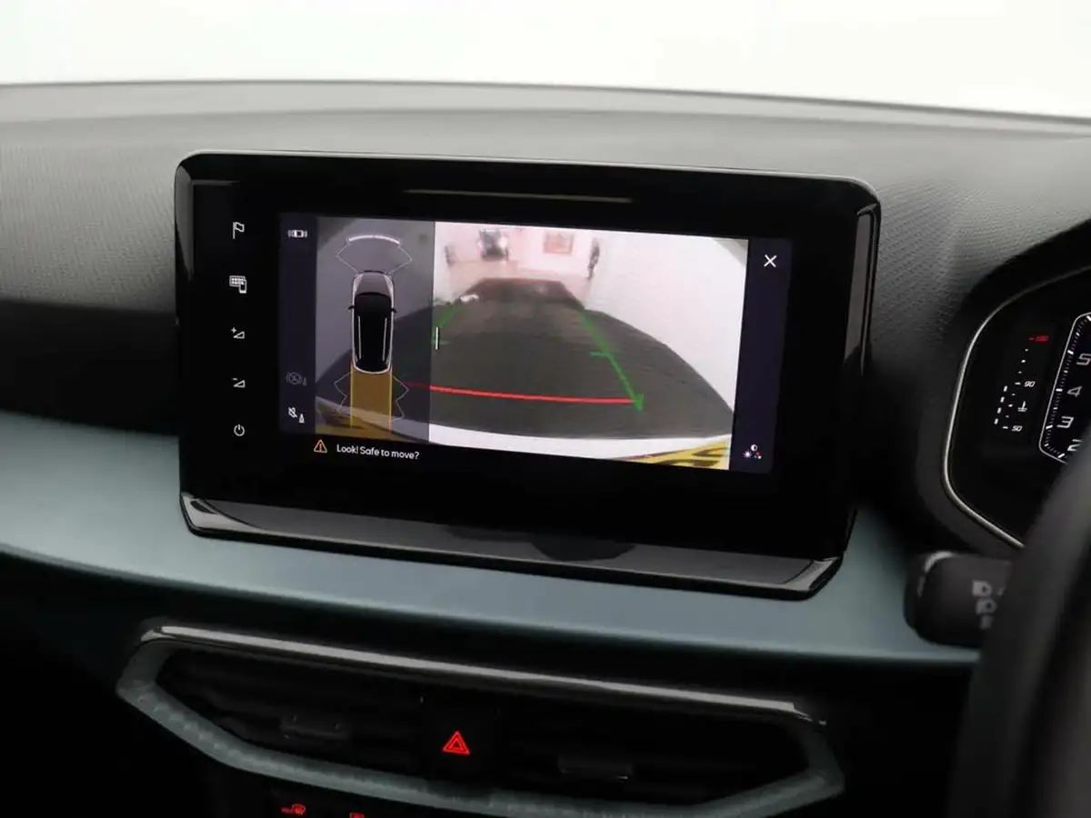 2022-seat-arona-10-tsi-xperience-lux-big-26