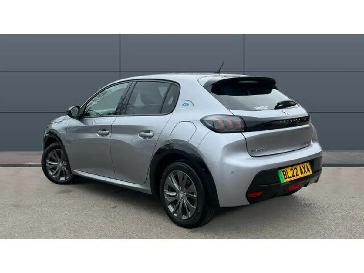 2022-peugeot-208-e-allure-premium-big-1