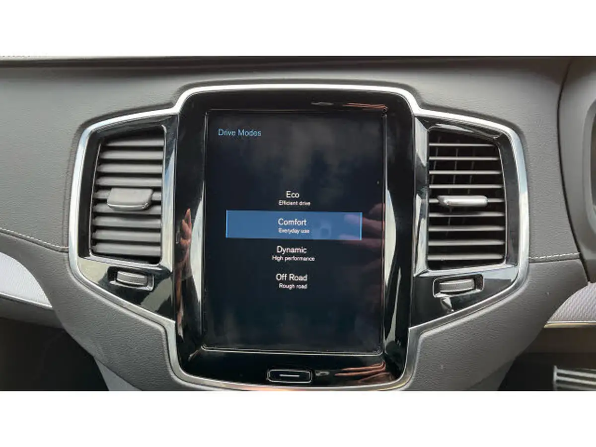 2021-volvo-xc90-20td-b5-r-design-big-34