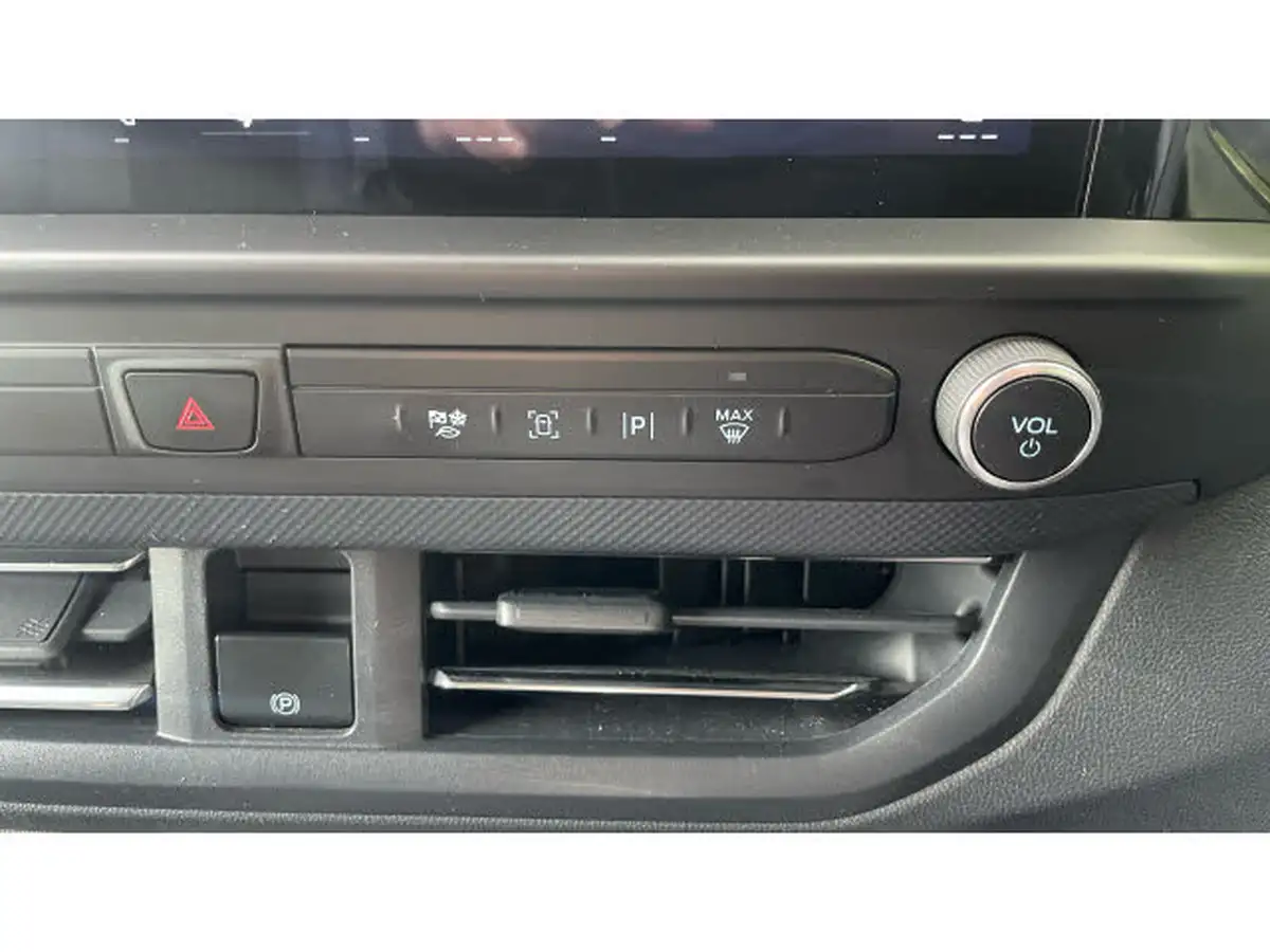 2024-ford-transit-custom-20tdci-300-l2h1-limited-150pseu6e-panel-van-1996cc-big-12