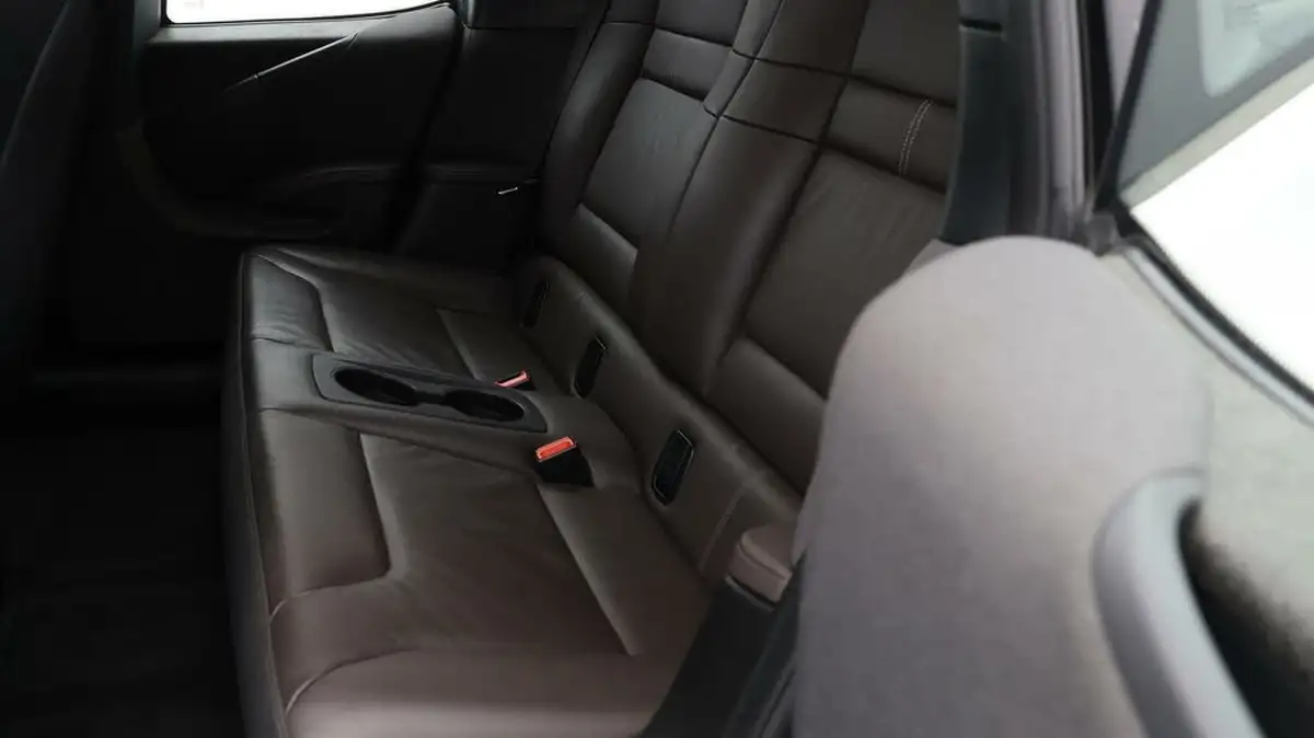 2021-bmw-i3-e-120-ah-big-15