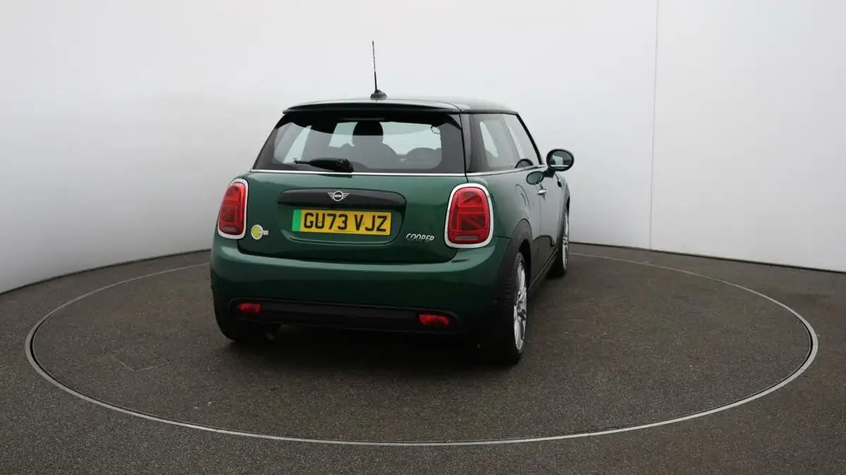 2023-mini-cooper-e-cooper-s-2-big-50