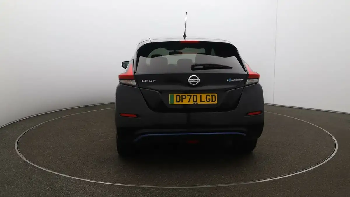 2020-nissan-leaf-e-n-connecta-big-52