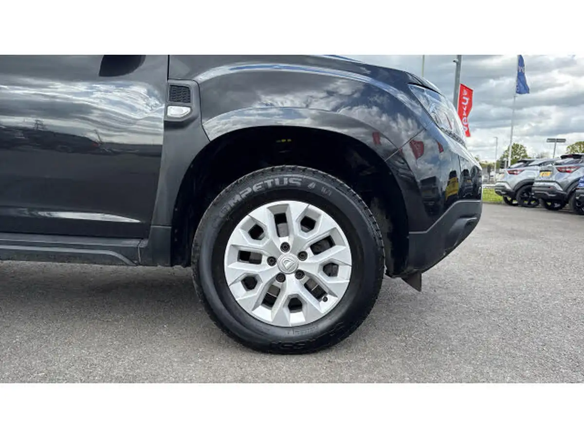 2022-dacia-duster-10-tce-comfort-90hpeu6d-4x2-window-van-big-6