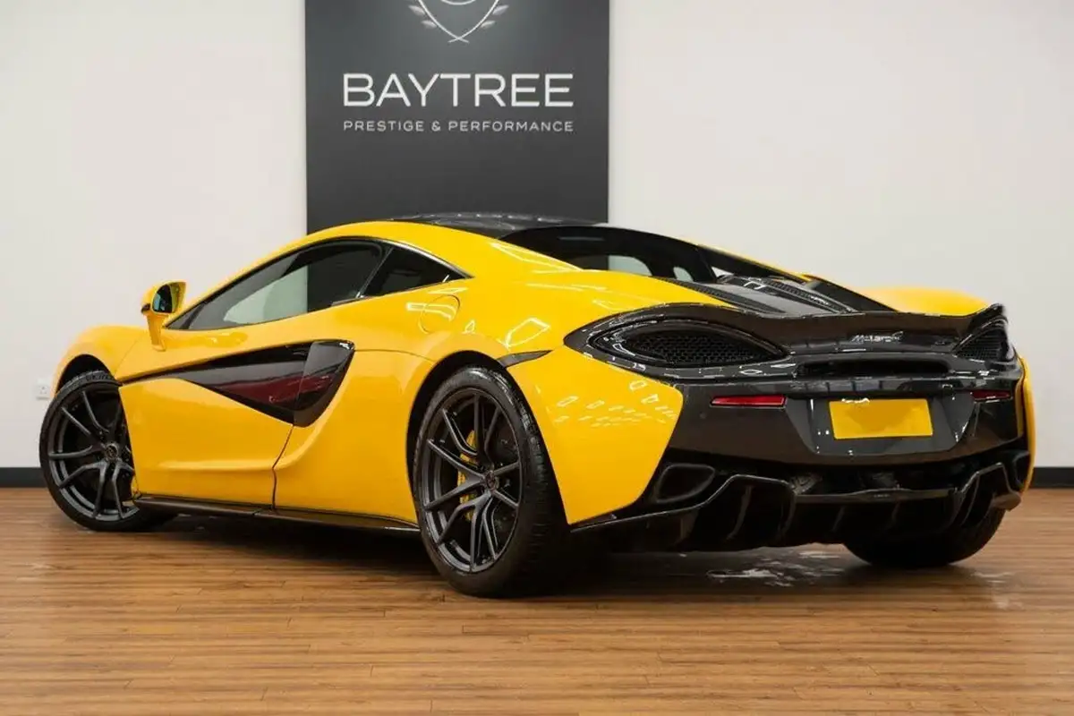 2017-mclaren-570s-38-coupe-big-1