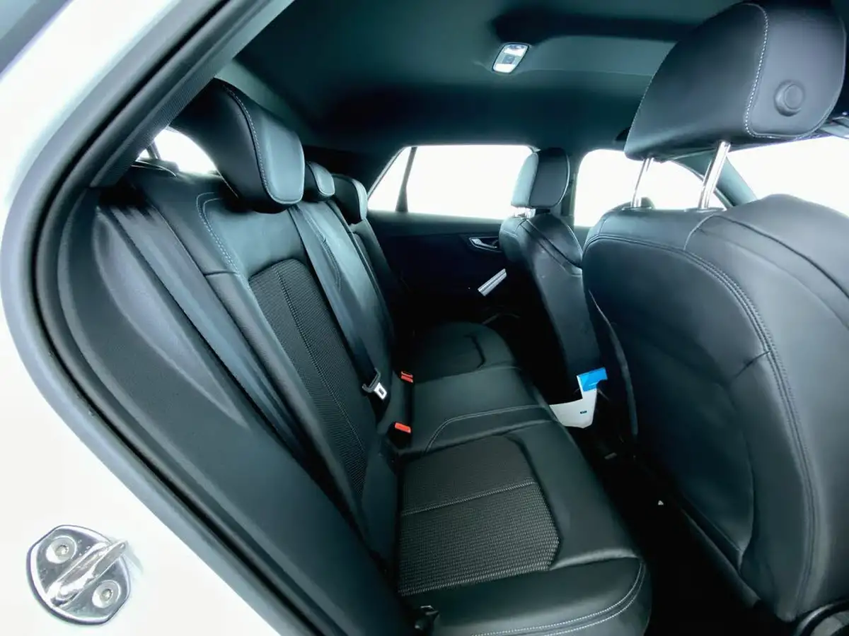 2023-audi-q2-15-35-tfsi-s-line-big-23