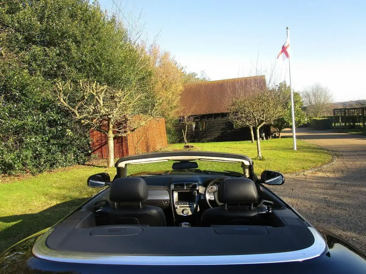 2009-jaguar-xk-big-8