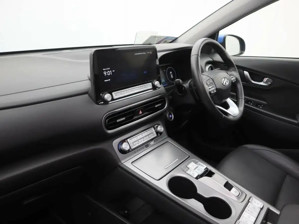 2022-hyundai-kona-e-ultimate-big-8