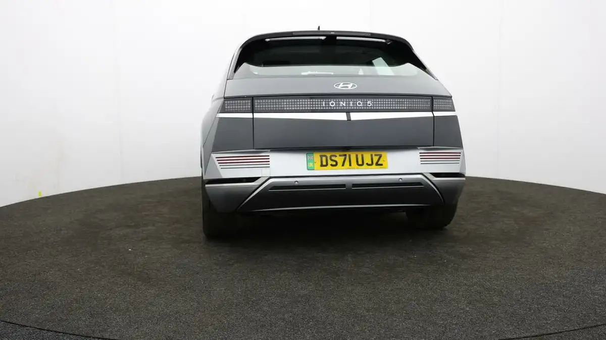 2022-hyundai-ioniq-5-e-premium-217ps-73kwh-rwd-big-35