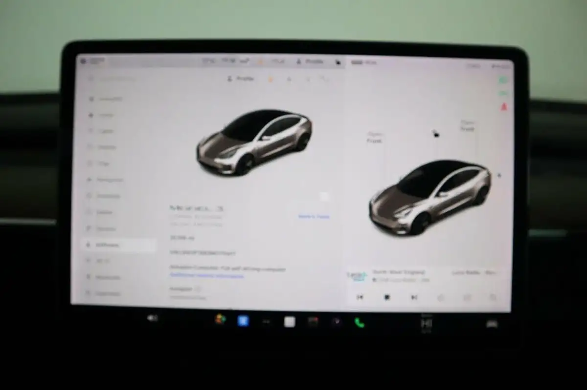 2021-tesla-model-3-e-long-range-4x4-big-41