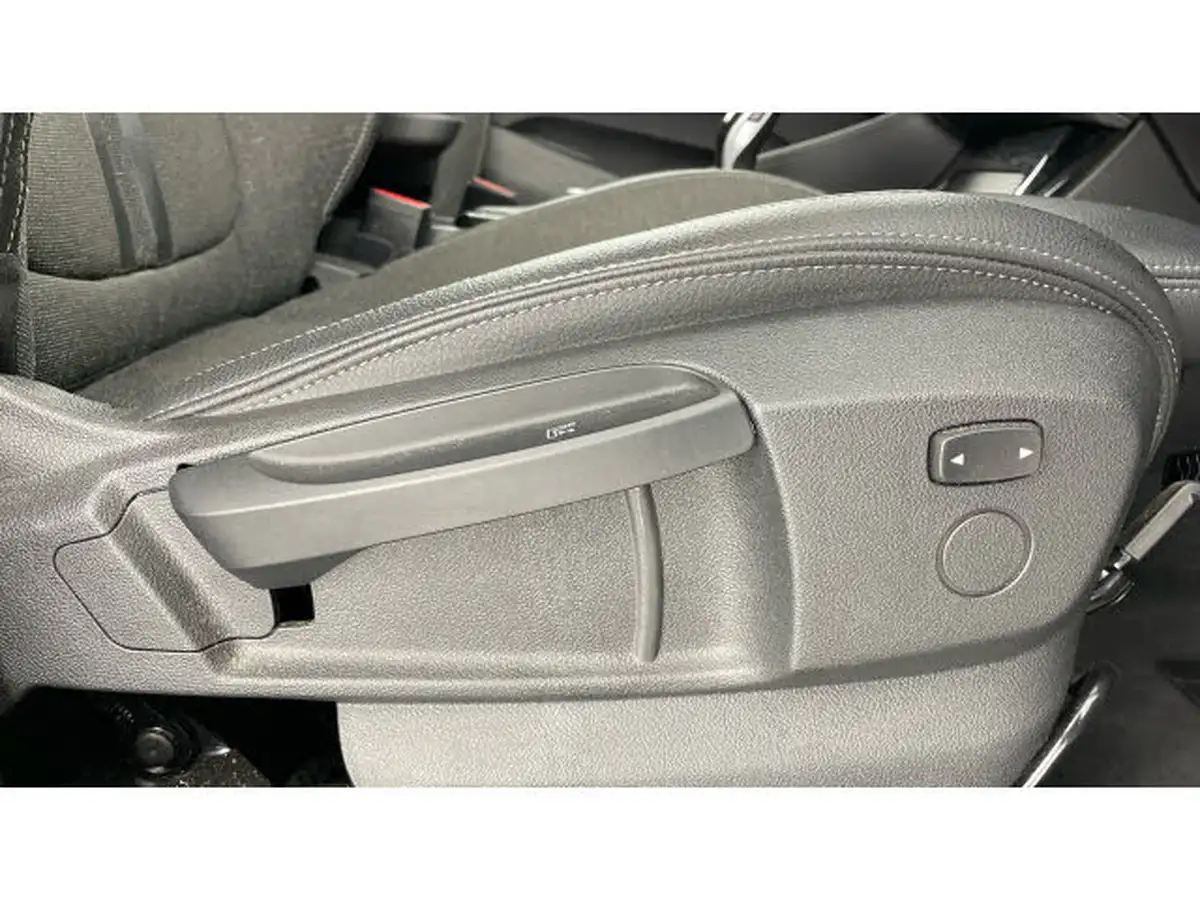 2021-bmw-x1-20-xdrive20i-sport-big-50
