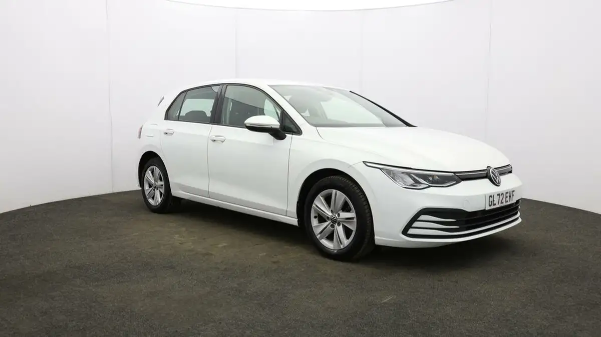 2022-volkswagen-golf-15-tsi-life-150ps-hatchback-big-38