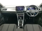 2023-volkswagen-t-roc-15-tsi-life-small-2